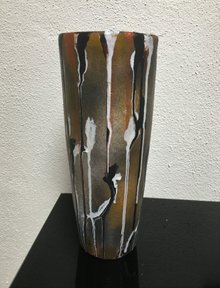 Abstrakt vase i brun 28 cm - blank