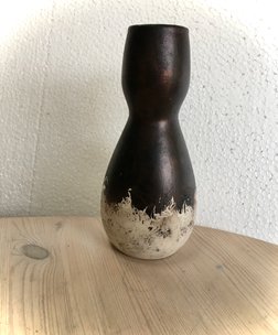 Bærygtigt materiale-  - vase 20 cm 